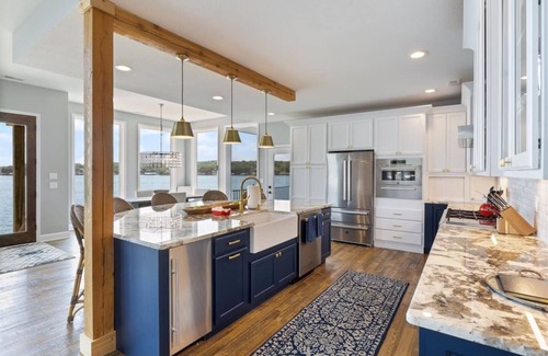 Gravois Mills House | Lakefront 5BR 6.5BA Home & Cabin amazing views
