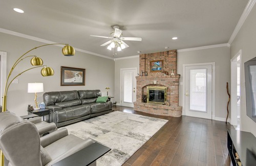 Avinger House | Lakefront Avinger Vacation Rental w/ Deck!