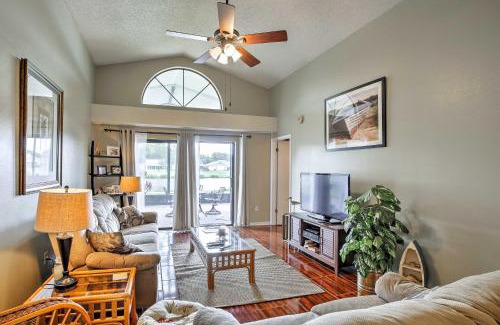 Providence Lakes House | Lakefront Brandon Home with Patio and Screened Lanai!