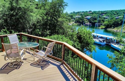 Lakeway House | Lakefront Bungalow - Community Poolhot Tub #6