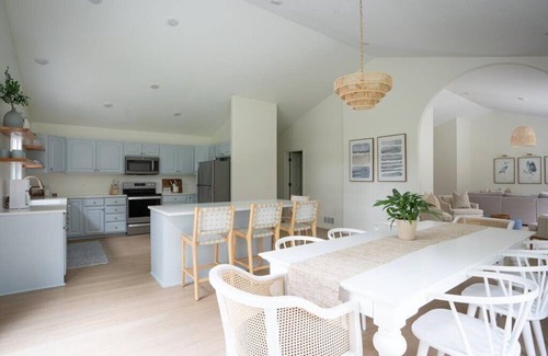 Nisswa House | Lakefront Cabin Getaway: Game Room, Hot Tub & More