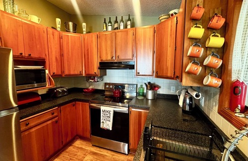 Sarona Cabin | Lakefront Cabin on Long Lake – 3BR w/Dock, Kayaks, Games & VIEWS!