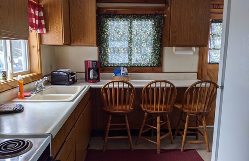 Trout Lake Cabin | Lakefront Cabin Rental Resort- Fish, Sightseeing & Ride Trails