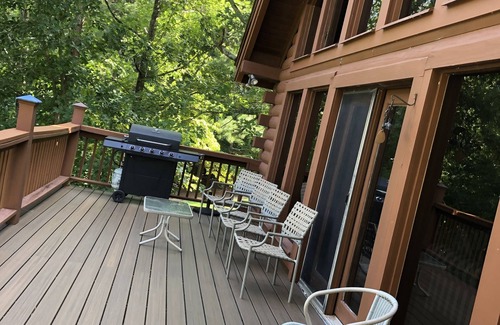 Chickamauga Lake Cabin | Lakefront Cabin with Dock & Ramp
