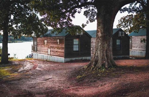 Mead House | Lakefront Cedar Cabin - 9