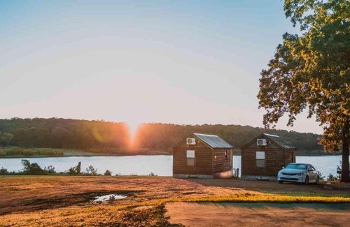 Mead House | Lakefront Cedar Cabin - 9