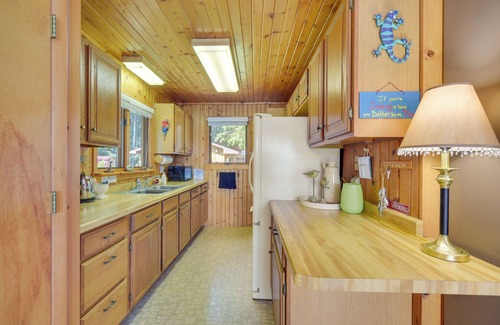 Chetek Cabin | Lakefront Chetek Vacation Rental w/Private Dock!