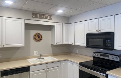 Lake Wissota Apartment | Lakefront Condo at Wissota High Shores
