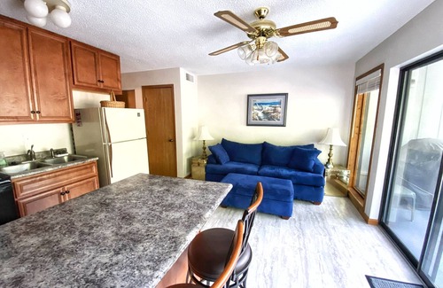 Osage Beach Condo | Lakefront Condo with Pool! Edge of the cove! NO STAIRS REQUIRED!