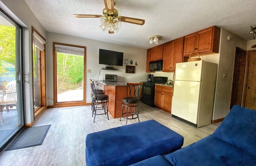 Osage Beach Condo | Lakefront Condo with Pool! Edge of the cove! NO STAIRS REQUIRED!