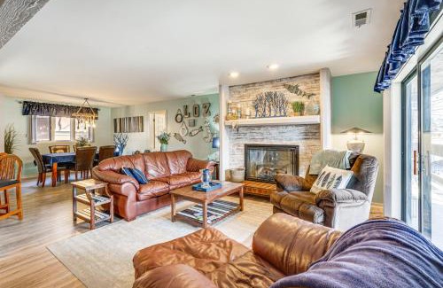 Osage Beach Apartment | Lakefront Condo with Resort Amenities in Osage Beach