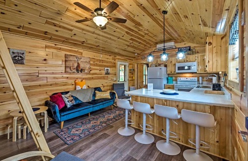 Rocky Hill House | Lakefront Escape with Private Dock and On-Site Hiking!