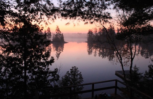 Trent Lakes Cottage | Lakefront Family Cottage with Tennis Court!
