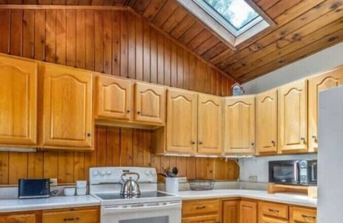 Ossipee Cabin | Lakefront Family Getaway: Beach Game Room Fire Pit