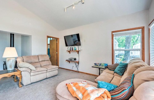 Climax Springs House | Lakefront Family Retreat with Boat Slip and Dock!