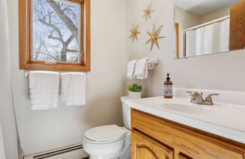 Little Canada House | Lakefront Getaway: Hot Tub, Firepit & Fireplaces!
