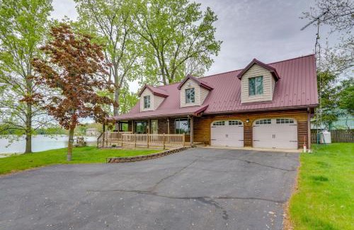 Athens House | Lakefront Getaway with Dock in Akron