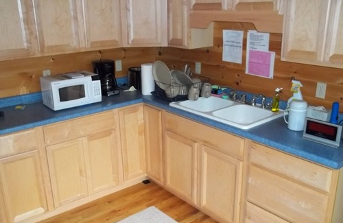 Harmony Cottage | Lakefront Getaway with Kayak, Canoe and dock