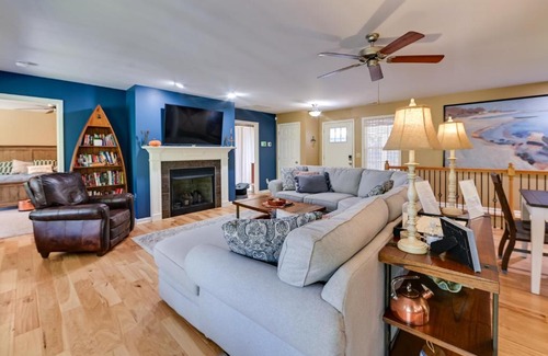 Gilbertsville House | Lakefront Gilbertville Haven with Private Boat Dock!