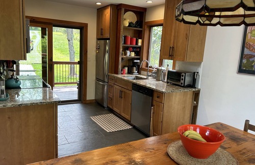 Highland Lake House | Lakefront home on five acres