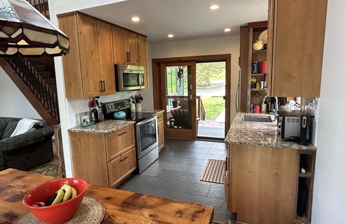 Highland Lake House | Lakefront home on five acres