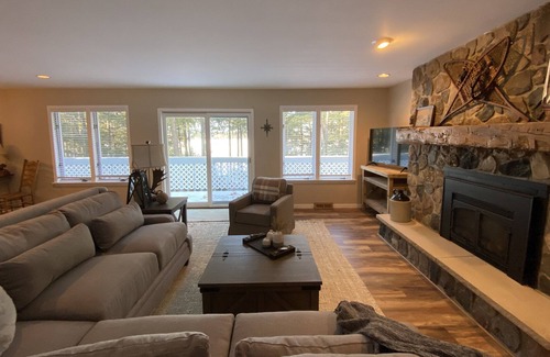 Lac du Flambeau House | Lakefront Home On Fence Lake