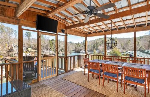 Garner Cove House | Lakefront House In A Quiet Cove - Kayaks Available