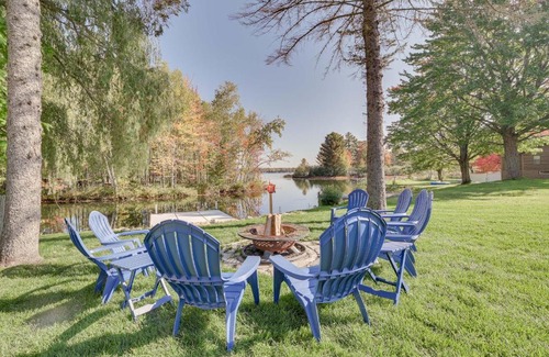 Kalkaska House | Lakefront Kalkaska Cottage with Fire Pit!