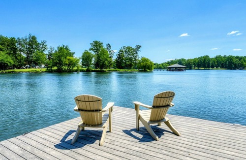 Bumpass Cabin | Lakefront Lake Anna Log Cabin, Views, Dock, Deck