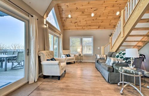 Lexington House | Lakefront Lexington Escape Steps to Beach!