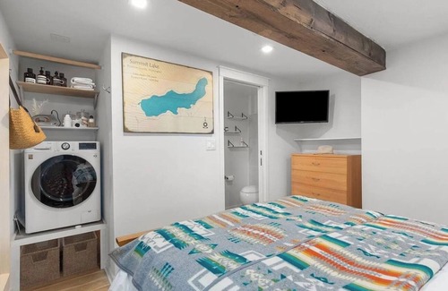 Olympia Cabin | Lakefront Lodge with WiFi, BBQ Grill, and Boat Dock!