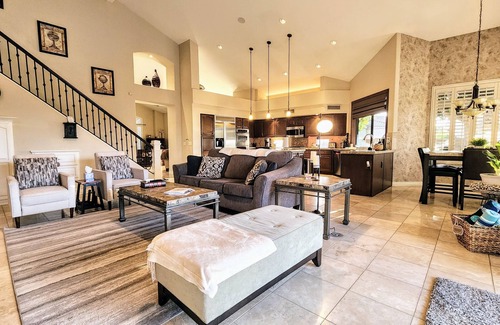 Fox Crossing Villa | Lakefront Luxury: Gym, Spa, Pool, Dog-Friendly