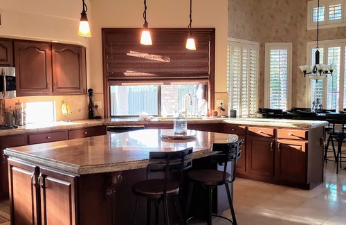 Fox Crossing Villa | Lakefront Luxury: Gym, Spa, Pool, Dog-Friendly