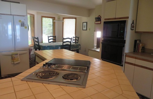 St Ignace House | Lakefront Mackinac Bridge View!