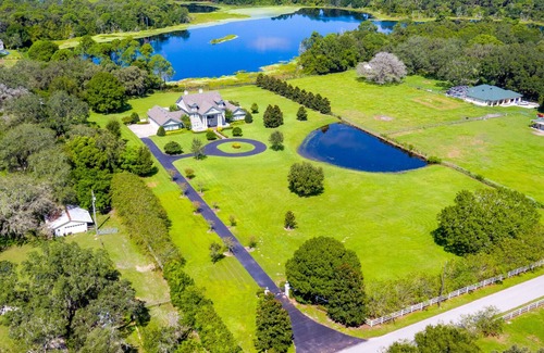 Odessa House | LakeFront Manor Executive Estate-5 Beds -4 1/2 bath 5200 square feet of luxury