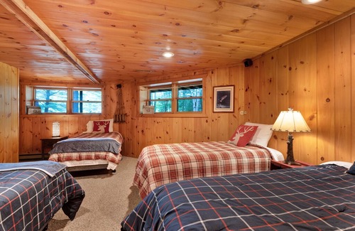 Manitowish Waters House | Lakefront Northwoods octagon cabin with private dock - dog-friendly
