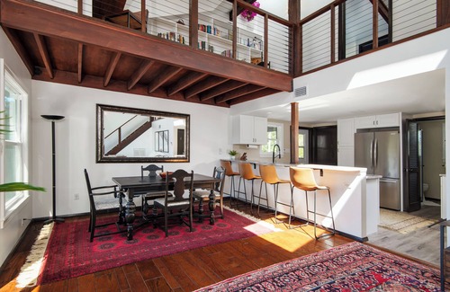 Lake Keystone House | Lakefront Odessa/Tampa! Treehouse, Dock, Canoes, Fishing, Jacuzzi on site!