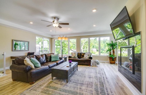 Osage Beach House | Lakefront Osage Beach Retreat with Boat Slip!