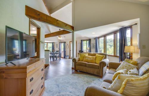 Osage Beach House | Lakefront Osage Beach Home with Community Pool!
