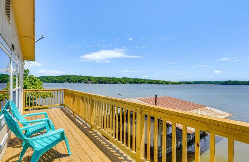 Climax Springs Apartment | Lakefront Ozark Cottage Deck with Covered Dock!