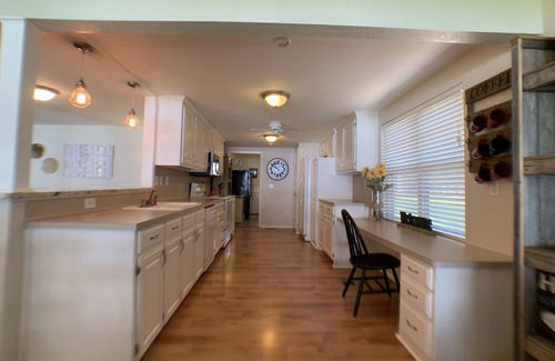 Quitman House | LAKEFRONT Paradise with Boat Dock Sleeps 16+