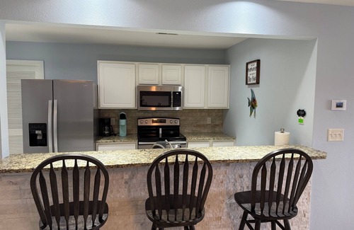 Osage Beach Condo | Lakefront Parkview Bay Condo/Amazing Views/Boat Slip