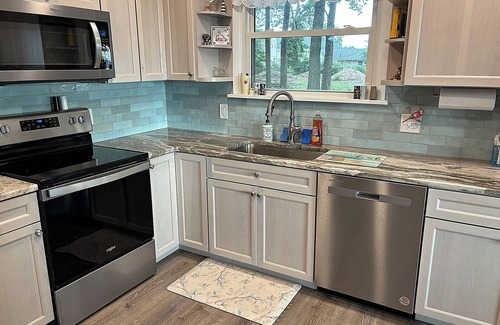Kelleys Island House | Lakefront place for you