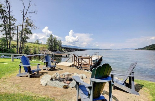 Sandpoint House | Lakefront property w/boat lift