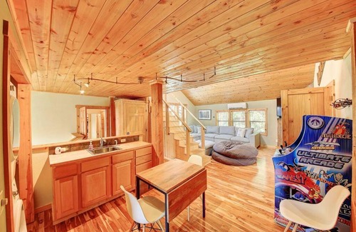 Sandpoint House | Lakefront property w/boat lift