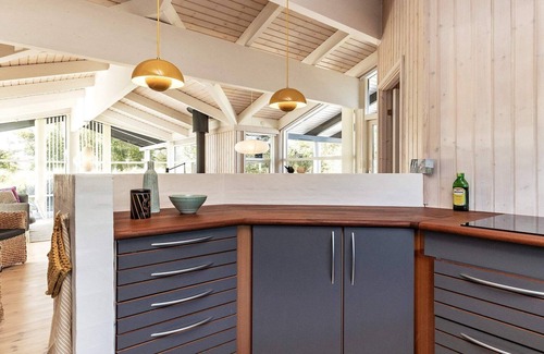 Aalbaek House | Lakefront Retreat - By Traum Ferienwohnungen