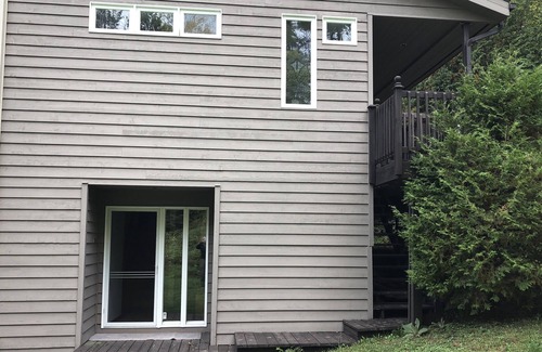 Morin Heights Cottage | Lakefront Retreat on Beautiful Lac Echo!