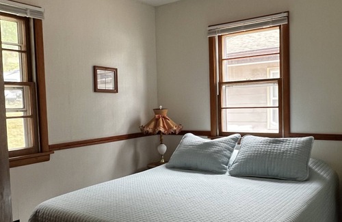 Battle Lake Cabin | Lakefront Retreat. The Cottonwood on Eagle Lake!