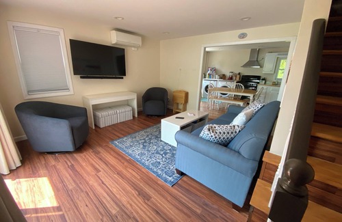 Orleans Condo | Lakefront retreat w/deck, dock, sandy beach, 4 watercraft, <6 mins to 2 beaches