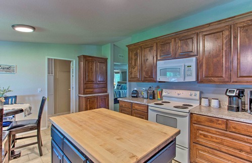 Graford House | Lakefront Retreat w/Pier, Bar Hut & Fireplace!